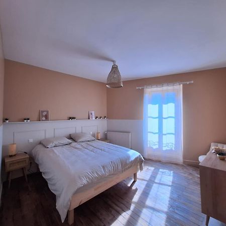 Charmante Maison A 2Min De La Porte St Jacques A パルトネー エクステリア 写真