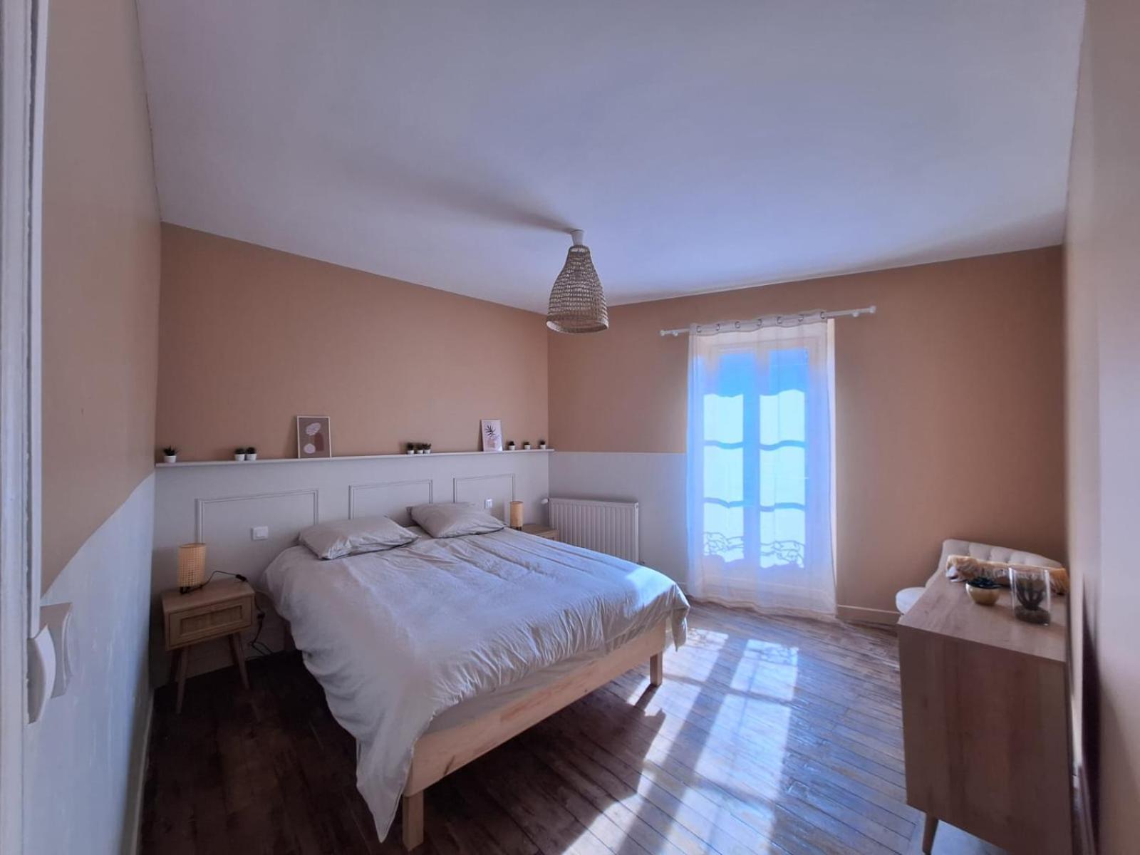 Charmante Maison A 2Min De La Porte St Jacques A パルトネー エクステリア 写真